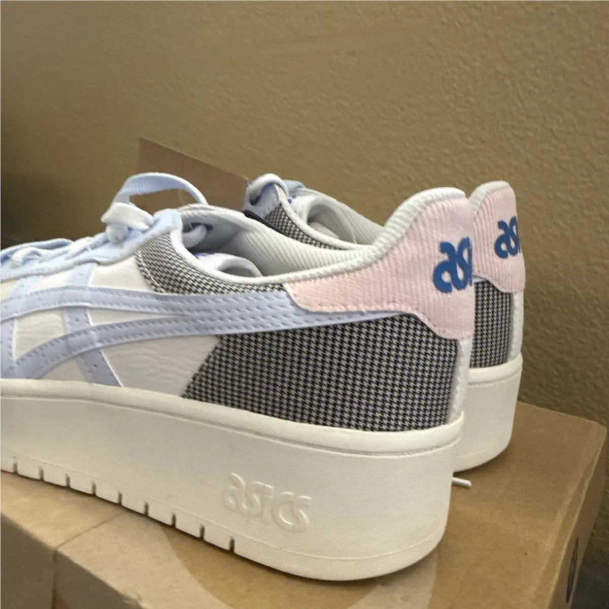 Asics shoes - ASICS Japan - Japan - White / Soft Sky (UPC: 0196074495863) 5
