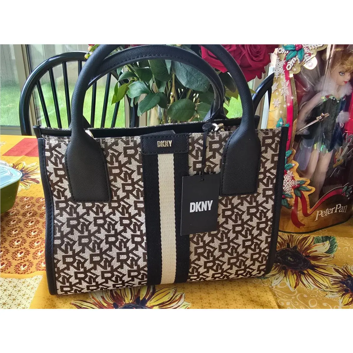 Dkny Women Black White Logo Canvas Shoulder Purse/bag