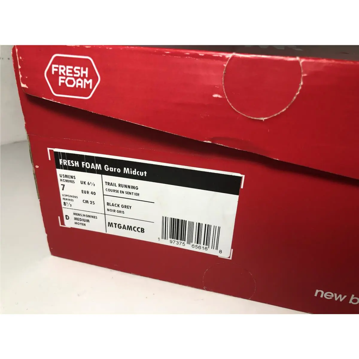 New Balance shoes - NEW BALANCE Fresh Foam Garoé - Red 3