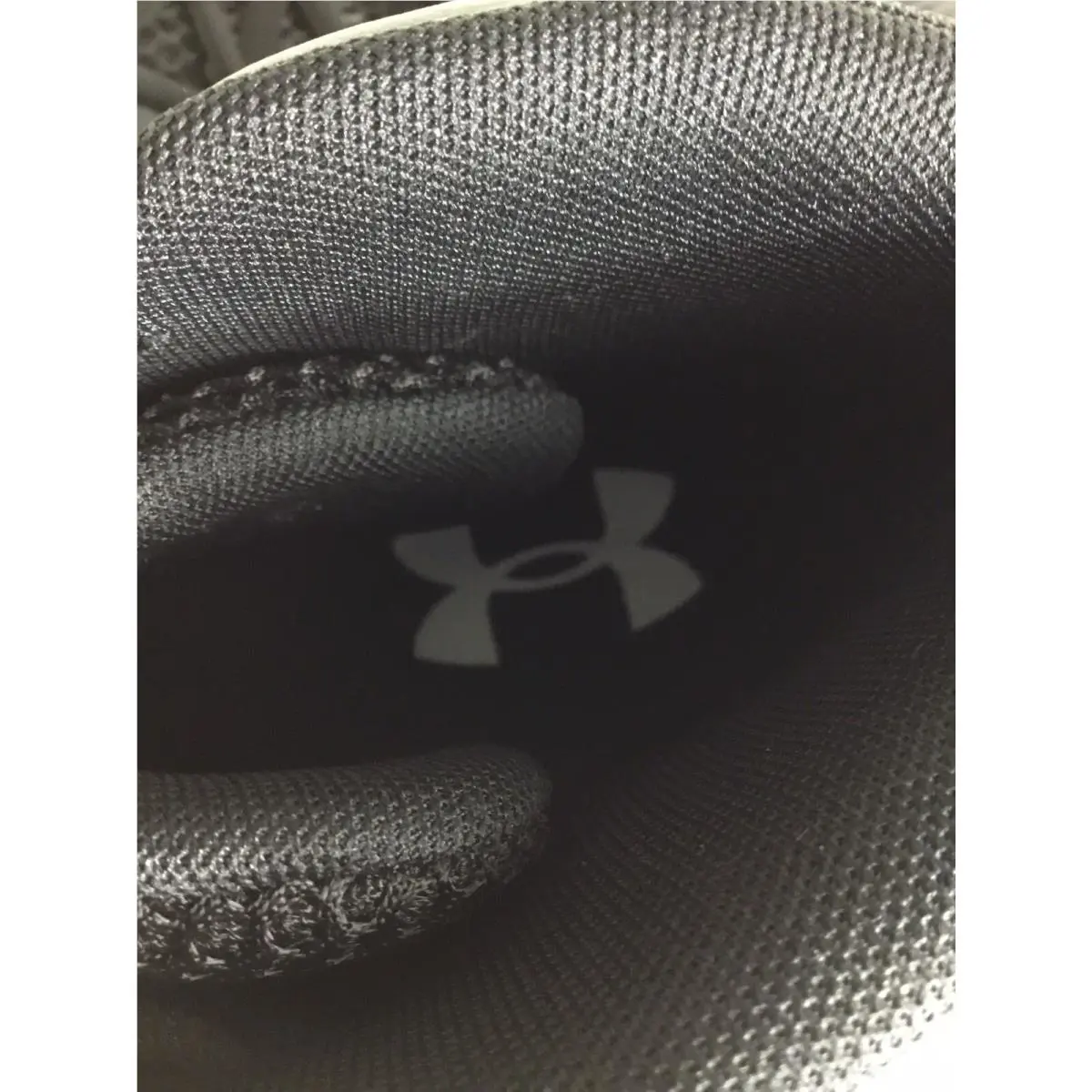 Under Armour shoes - Jet - Jet - 3022939-001 - Black / Gray 6