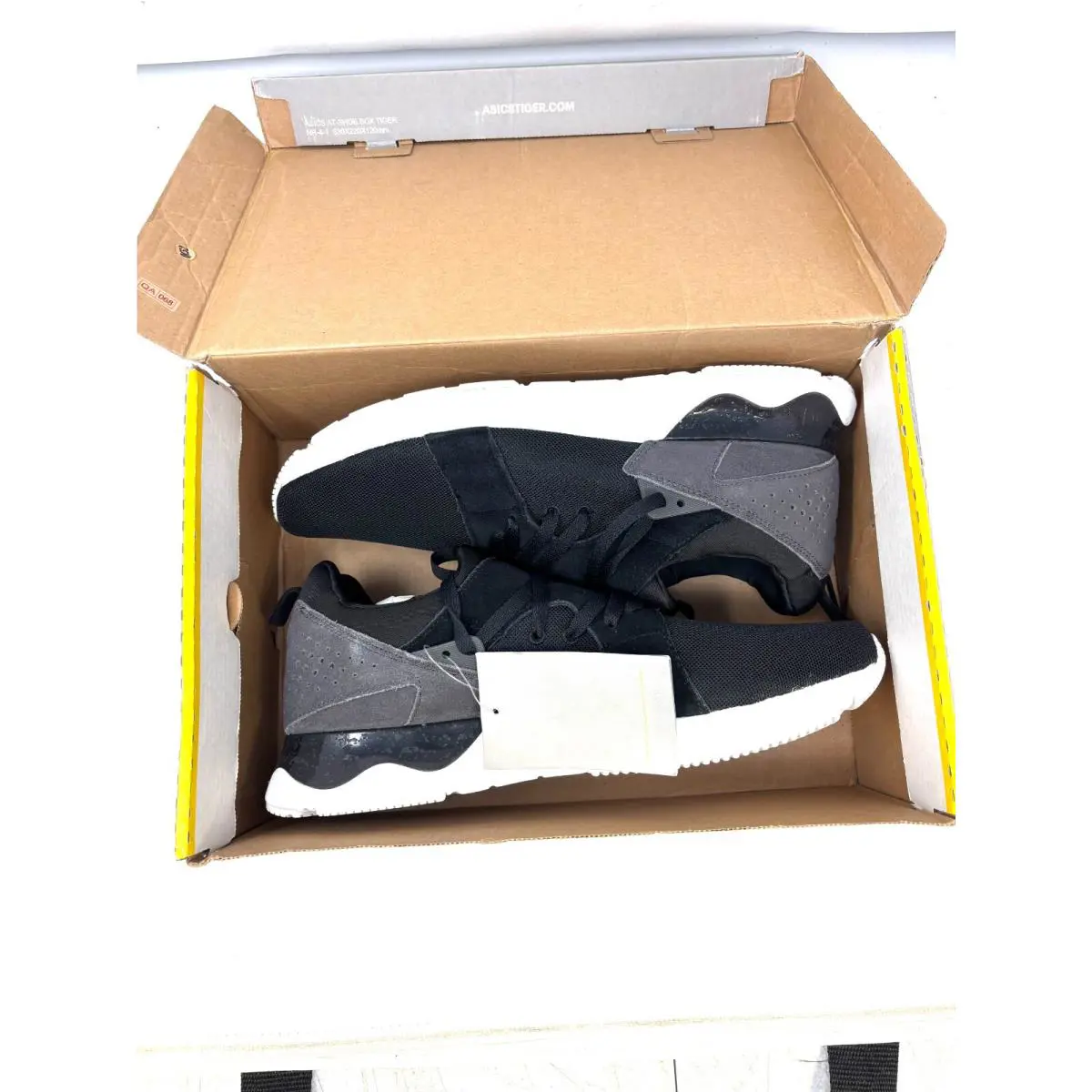 Asics shoes - ASICS GELlyte V Sanze - GELlyte Sanze - H8H4L9090 - Black 4