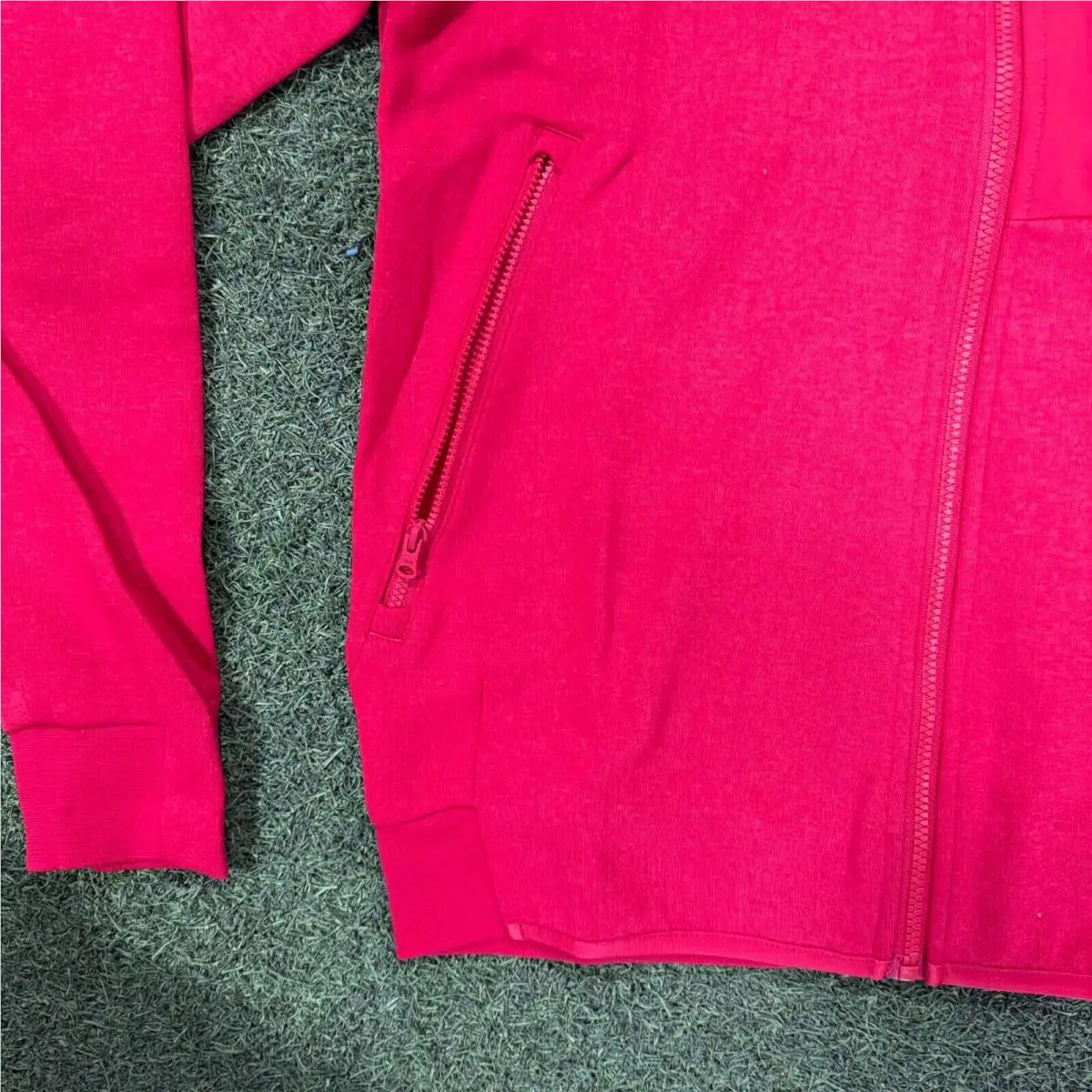 Adidas clothing - Red 2