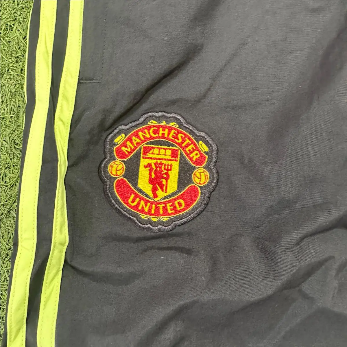 Adidas clothing - Black 5