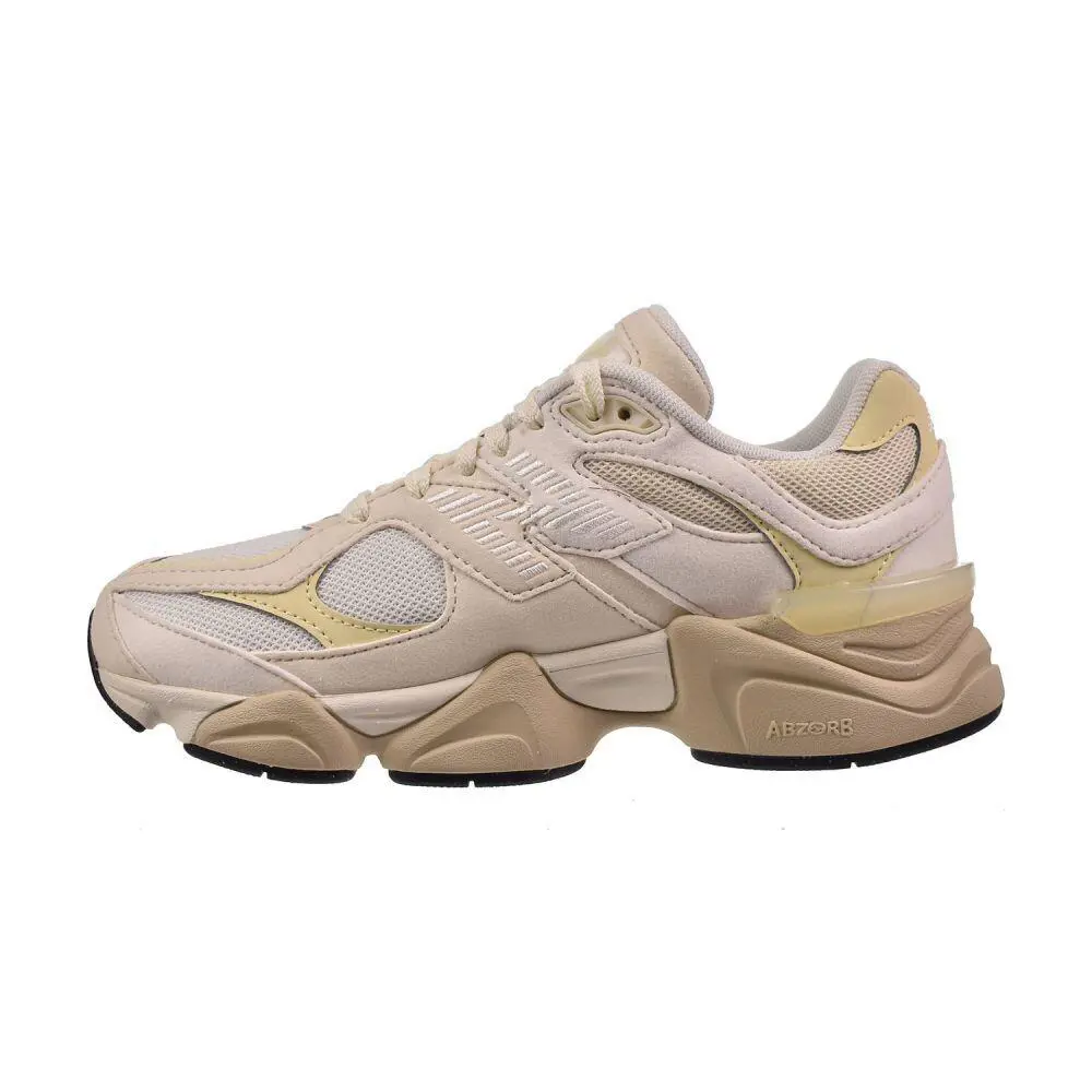 New Balance shoes - White/Beige 2