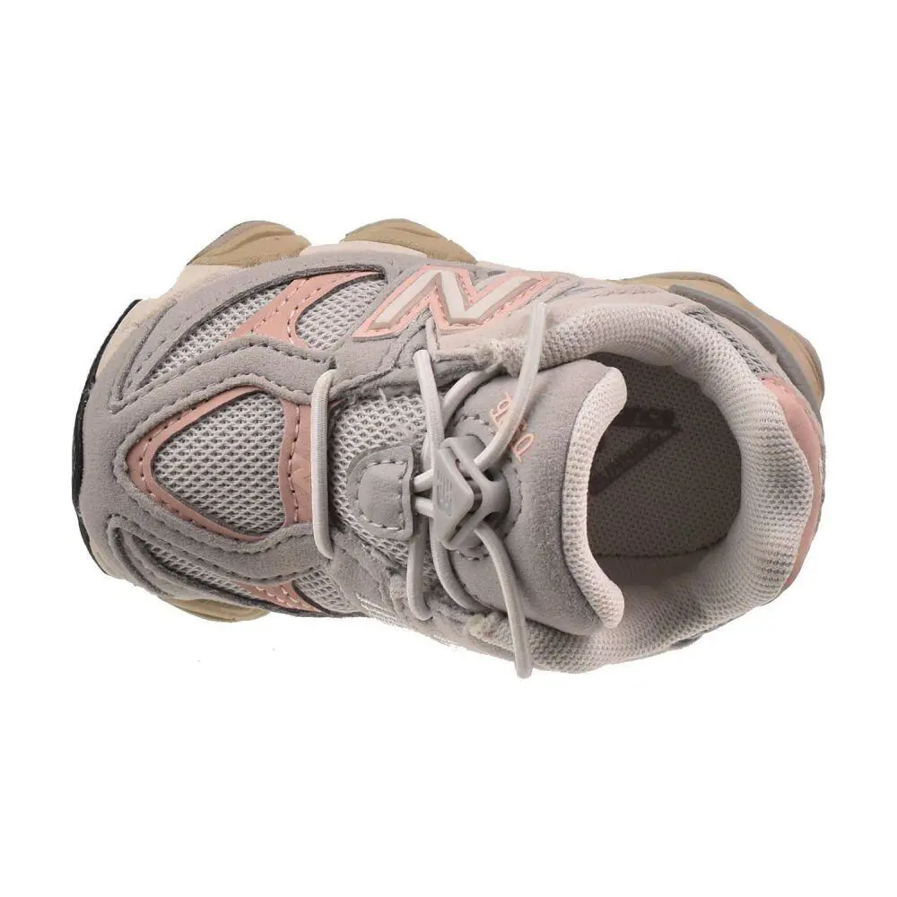 New Balance shoes - Grey Pink 3