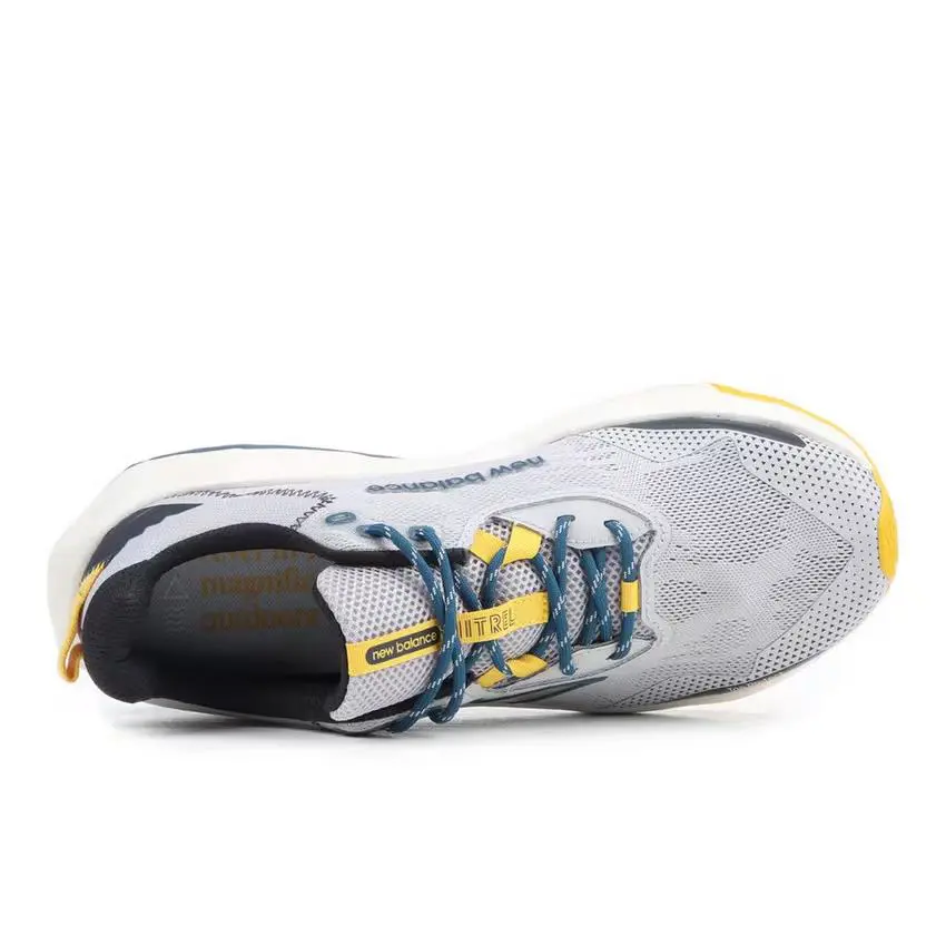New Balance shoes - cloud/blue/ylw 4