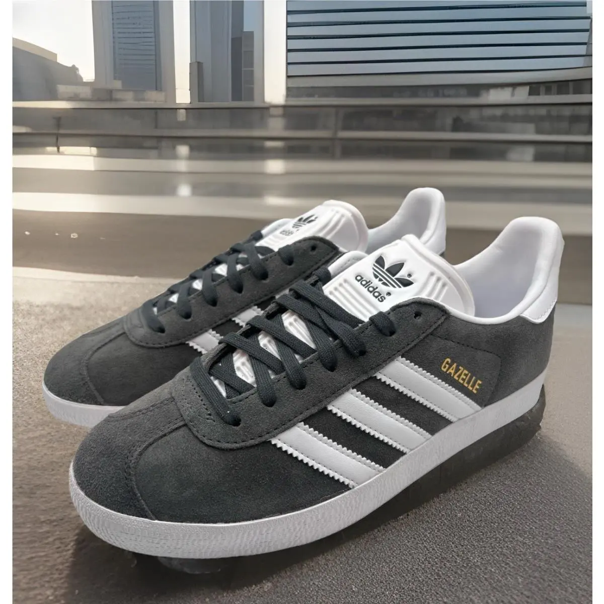 Adidas Originals 3 Stripes Gazelle Sneakers Gray/white BB5480 Men’s Size 7