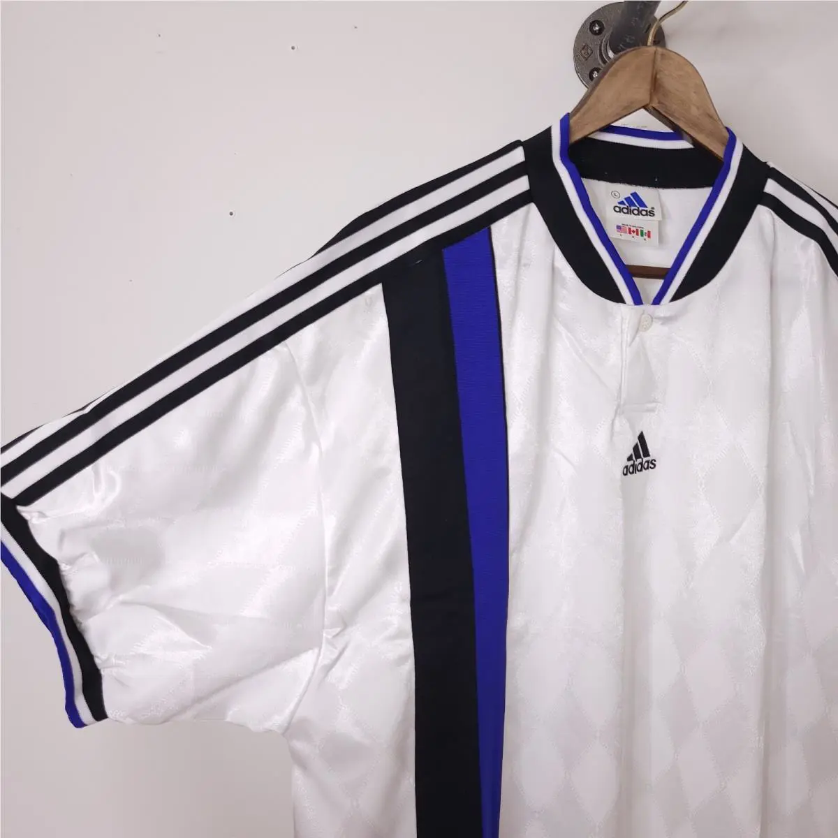 Adidas clothing - Adidas Classic 3 Stripe - Classic Stripe - White 2
