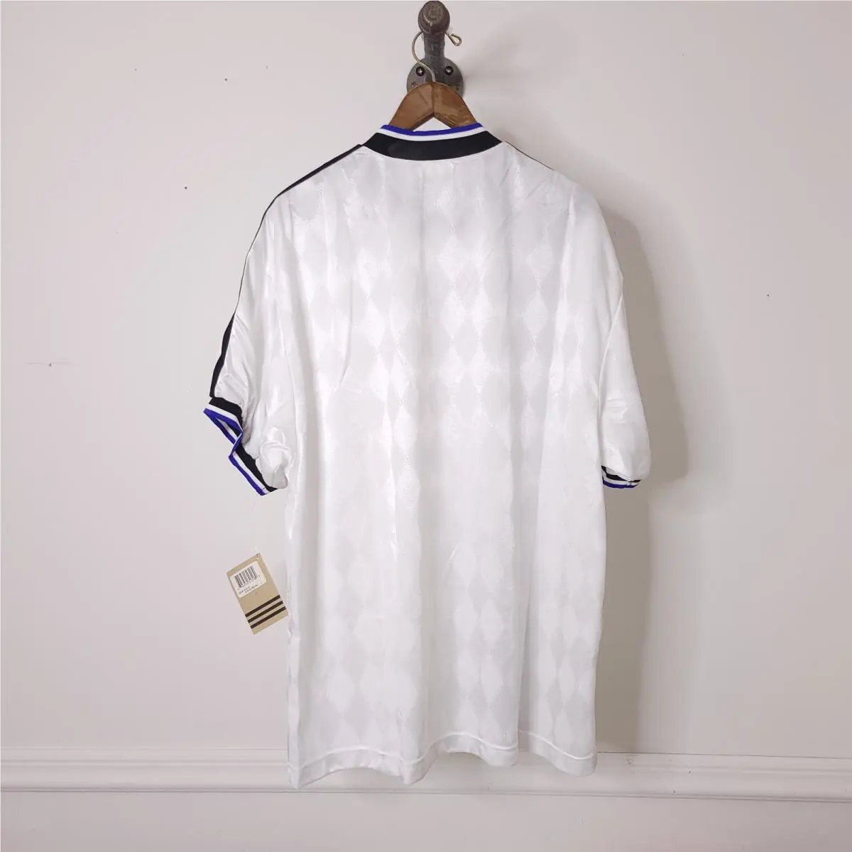 Adidas clothing - Adidas Classic 3 Stripe - Classic Stripe - White 7