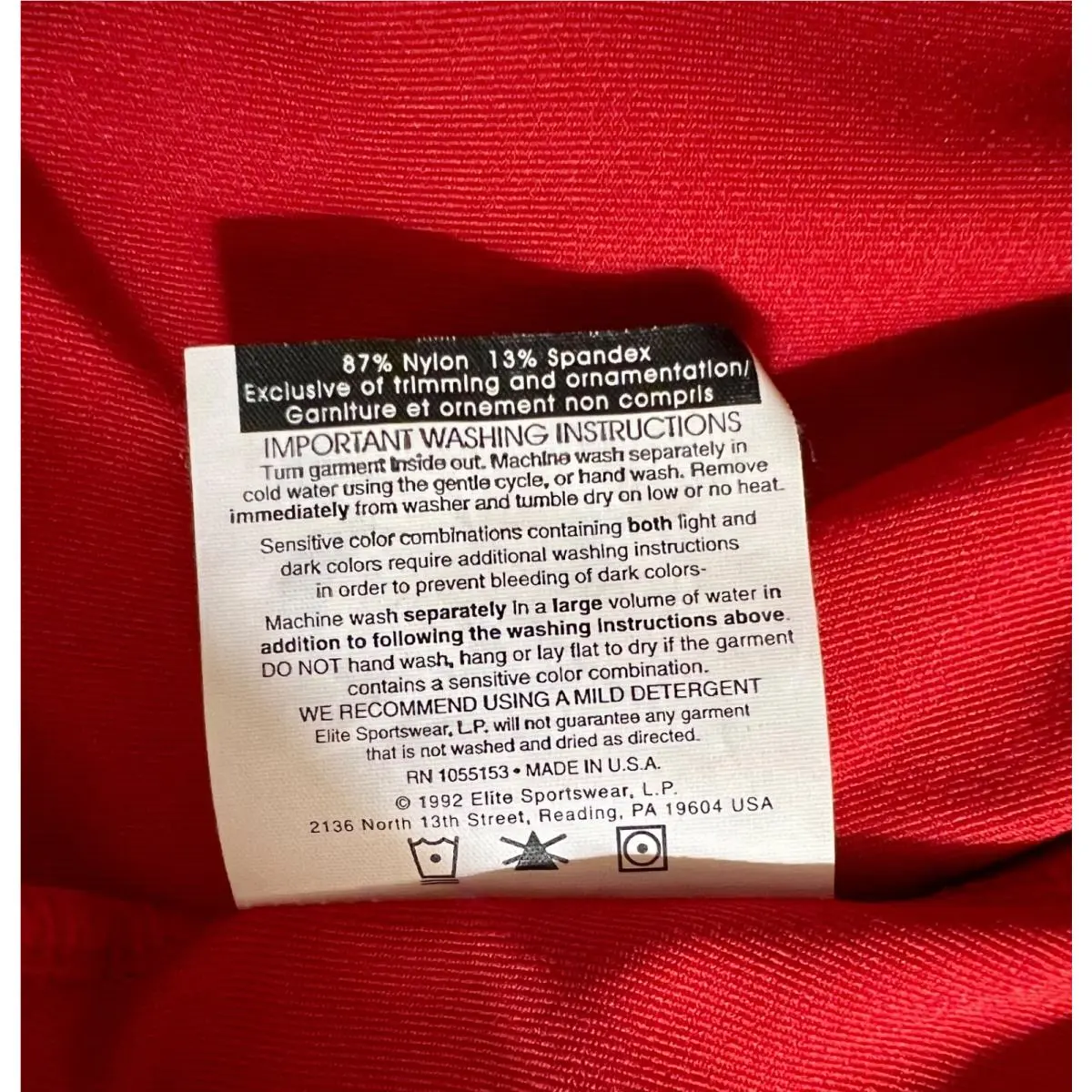 Adidas clothing - Adidas Sports - Sports - Red, Manufacturer: Red 5