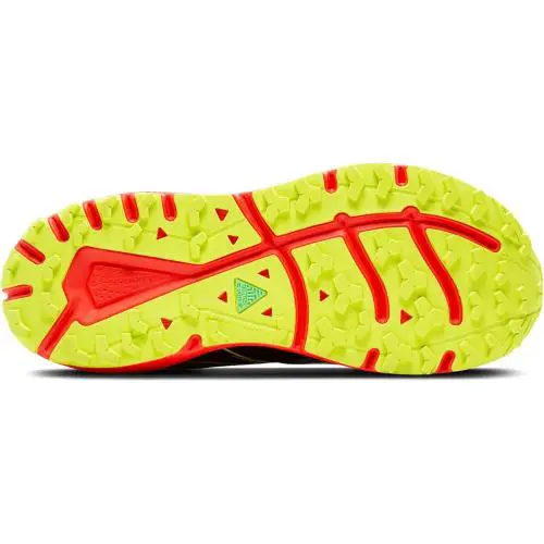Brooks shoes - Black/Cherry/Lime 4