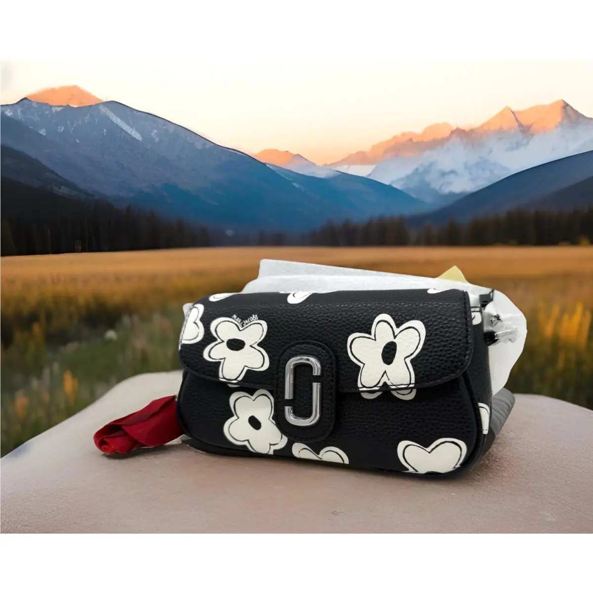 Marc Jacobs Women’s The Clover Floral Leather Clutch Shoulder Crossbody