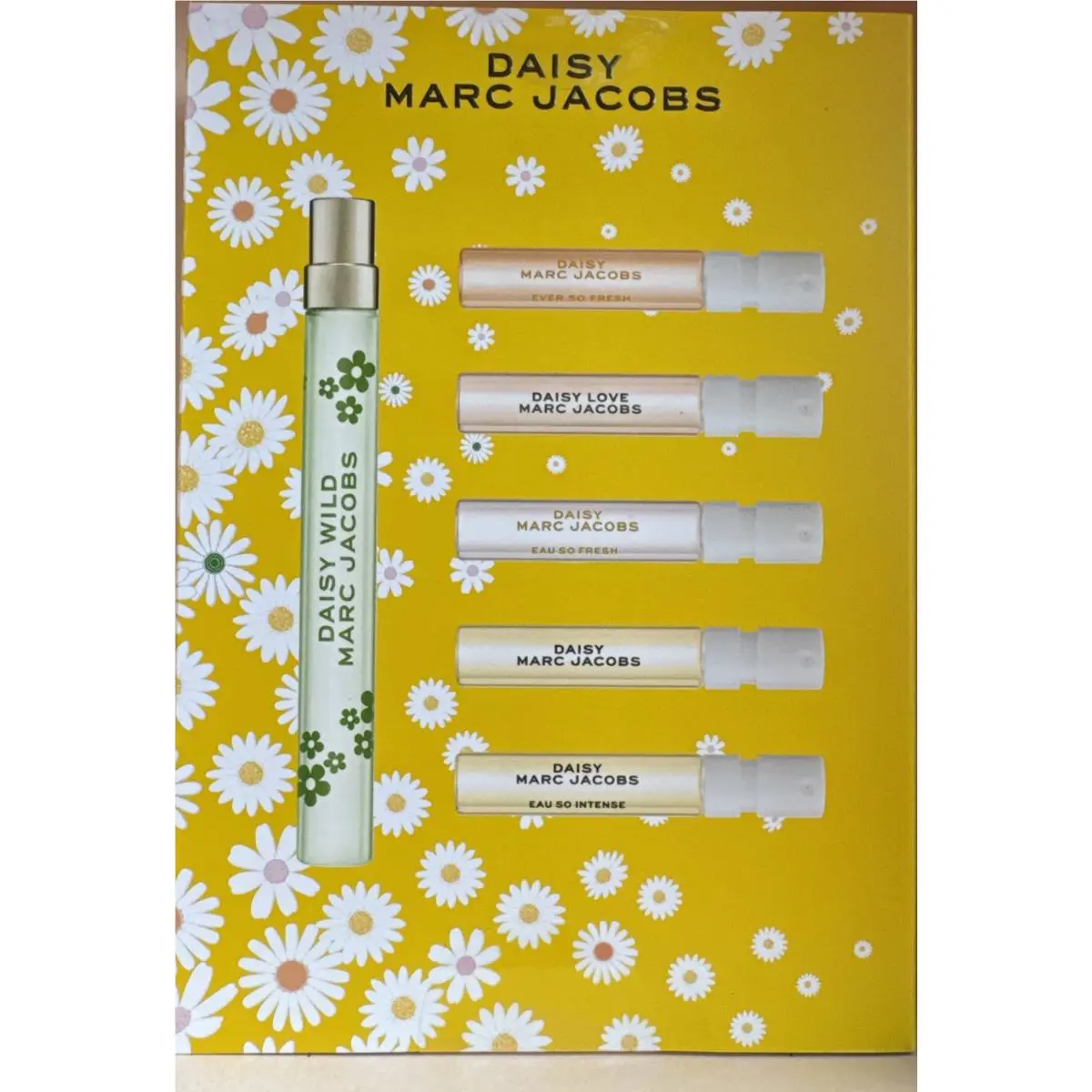 Marc Jacobs Daisy Discovery Fragrance Travel Spray Pen Gift Set