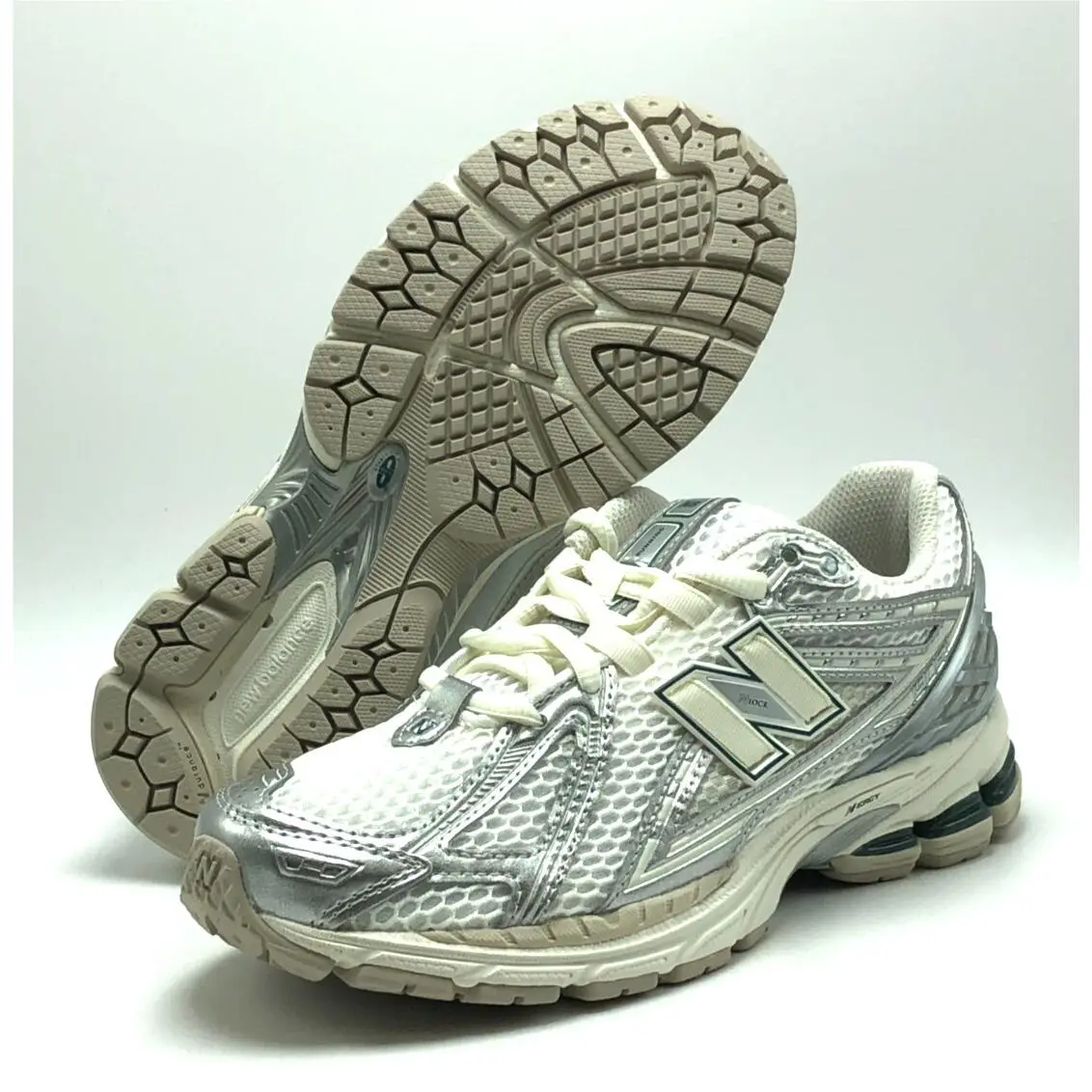 New Balance shoes - New Balance 1906R - M1906REE - White 13