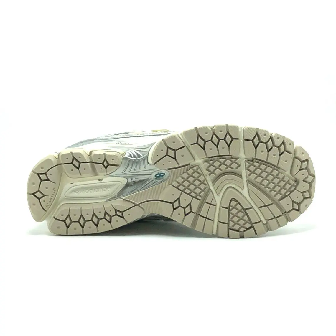 New Balance shoes - New Balance 1906R - M1906REE - White 15