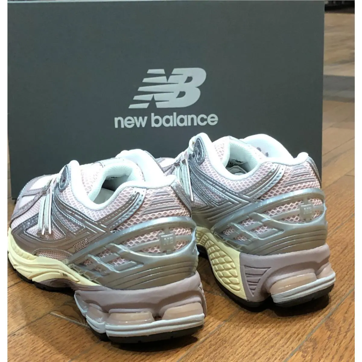 New Balance shoes - New Balance 1906R - U1906RNF - Pink 4