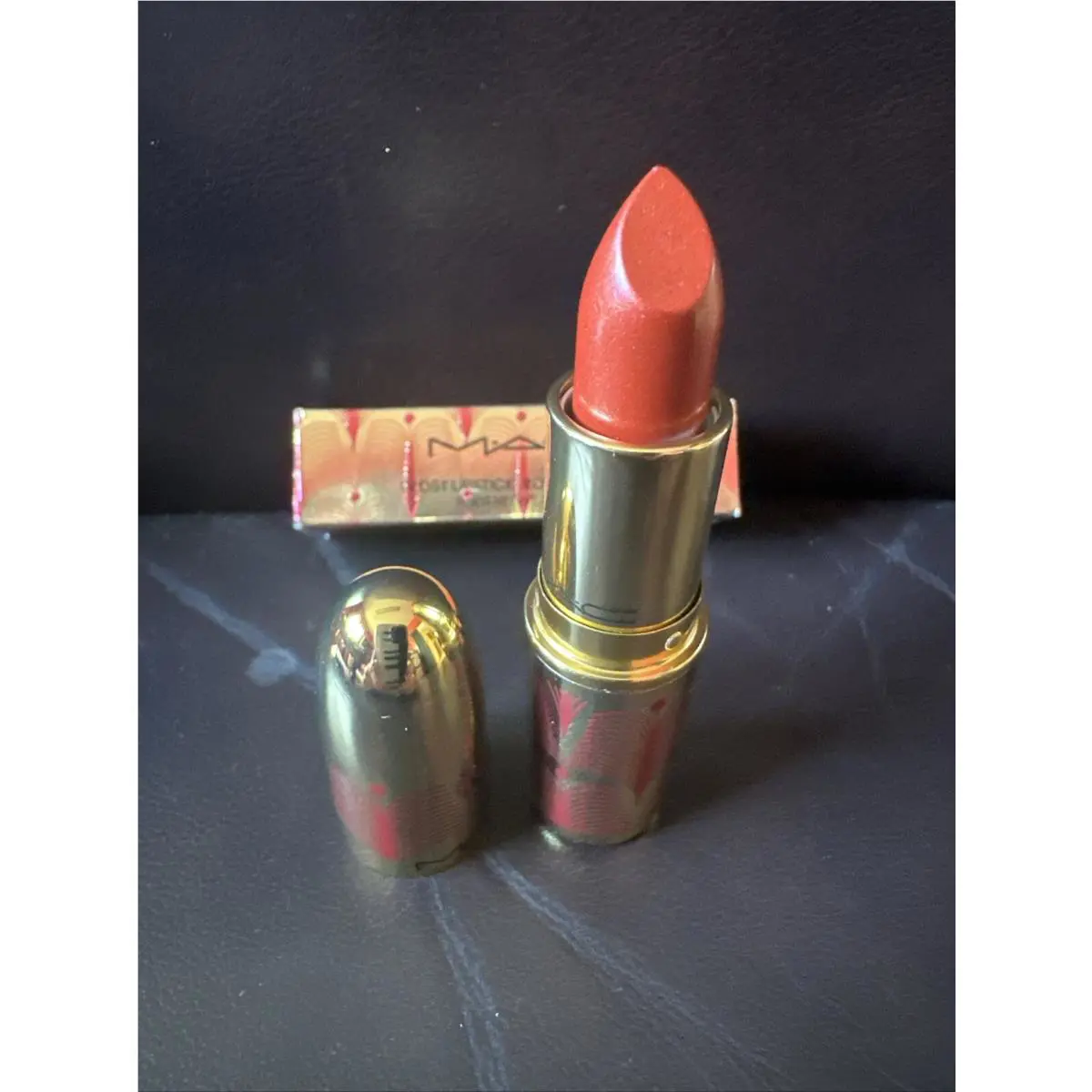 Mac Holiday Collection Frost Lipstick Rouge A Levres Regal Red Limited Edition