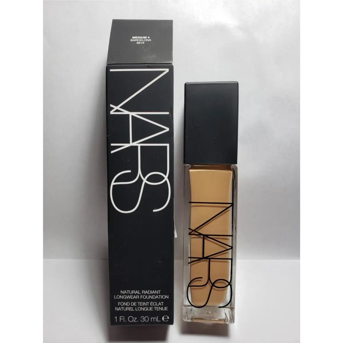 Nars Natural Radiant Longwear Foundation Medium 4 Barcelona 6615 Full Size