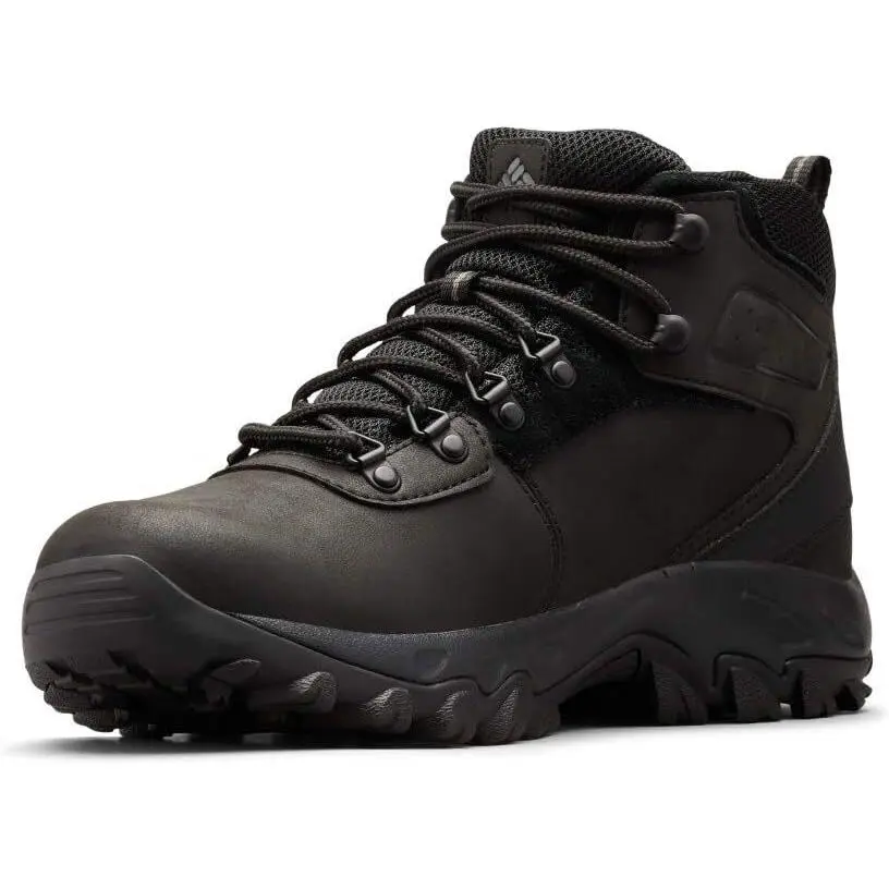 Men’s Newton Ridge Plus II Waterproof Hiking Boots Black, Black by Columbia