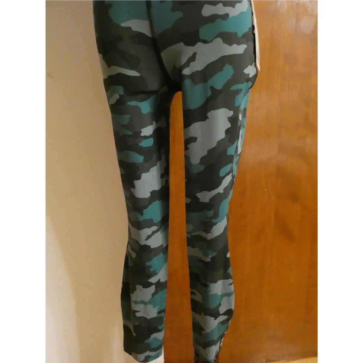 Lululemon clothing - Multicolor 1
