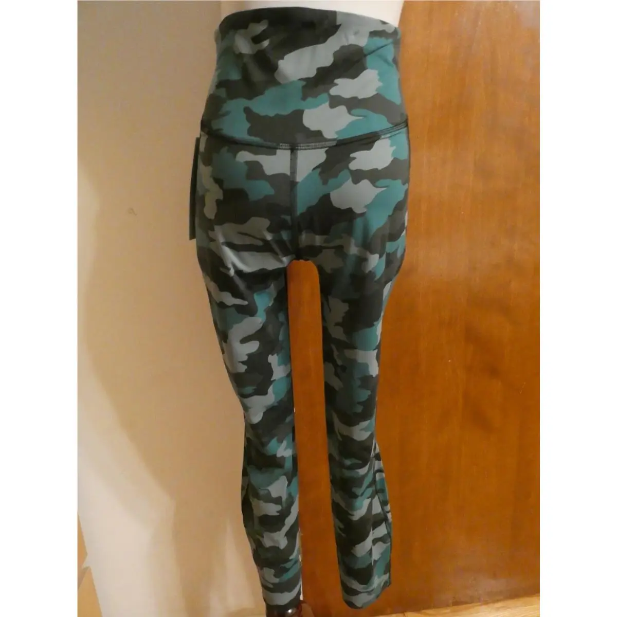 Lululemon clothing - Multicolor 7