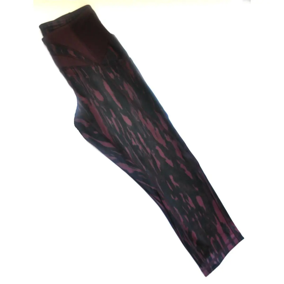 Lululemon clothing - Painted Animal Bordeaux Drama Black 5