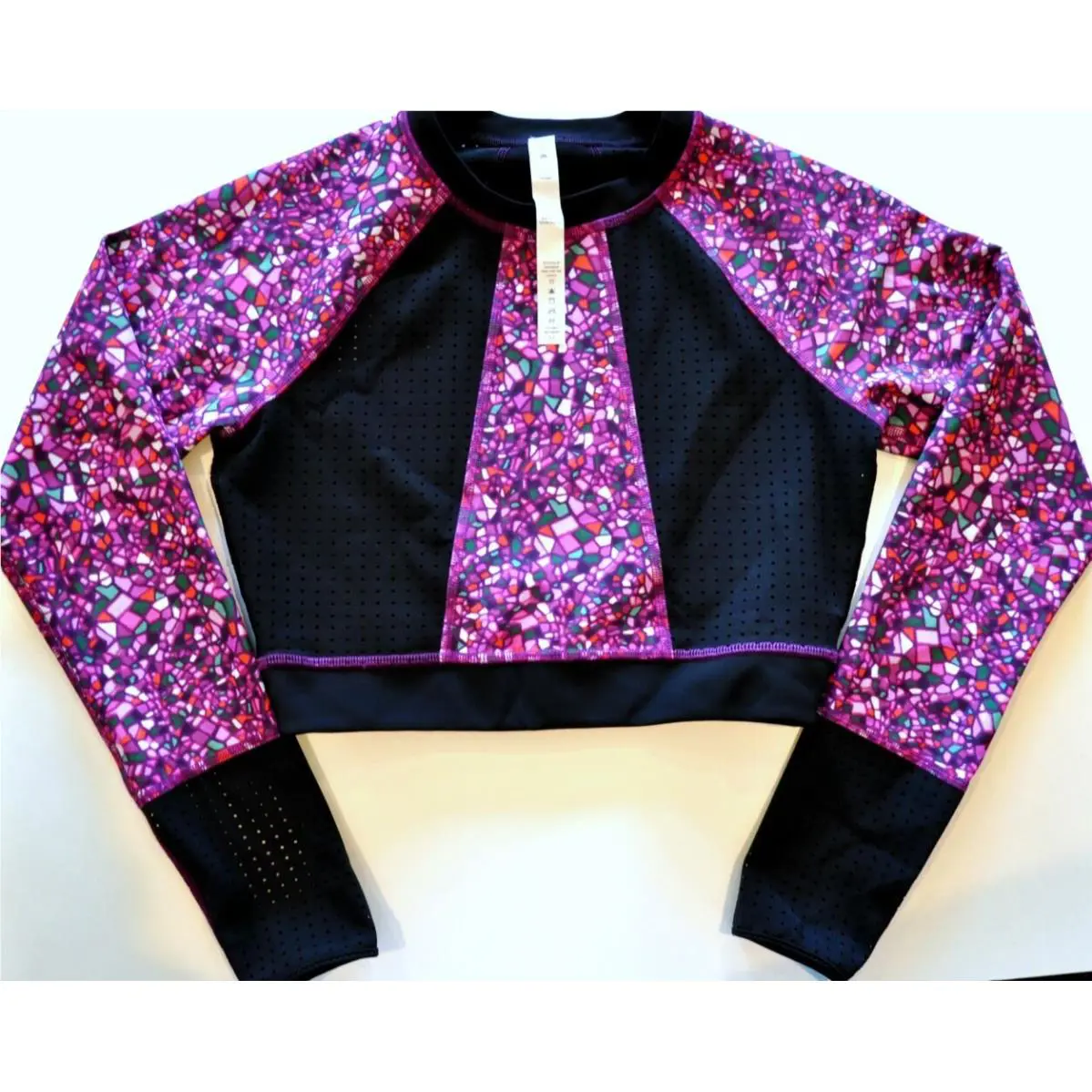 Lululemon clothing - Paradise Camo Multi Black, Code: PRSE/BLK 8