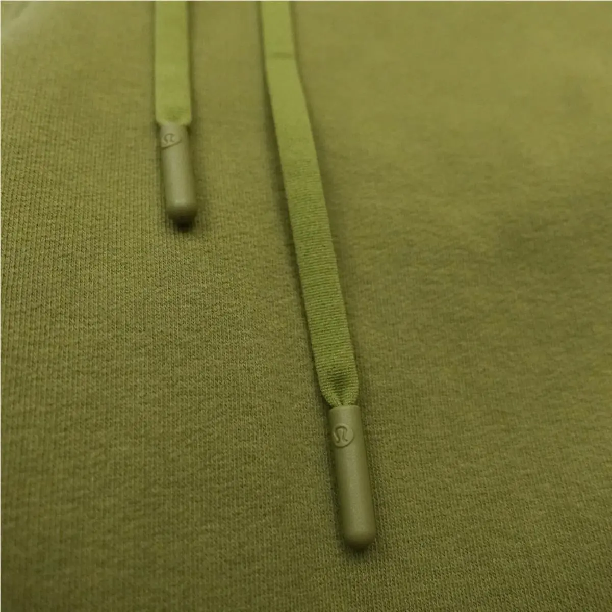 Lululemon clothing - Green 3
