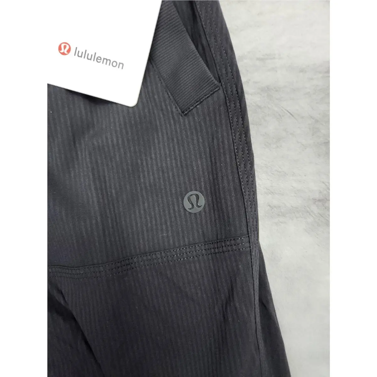 Lululemon clothing - Black 2