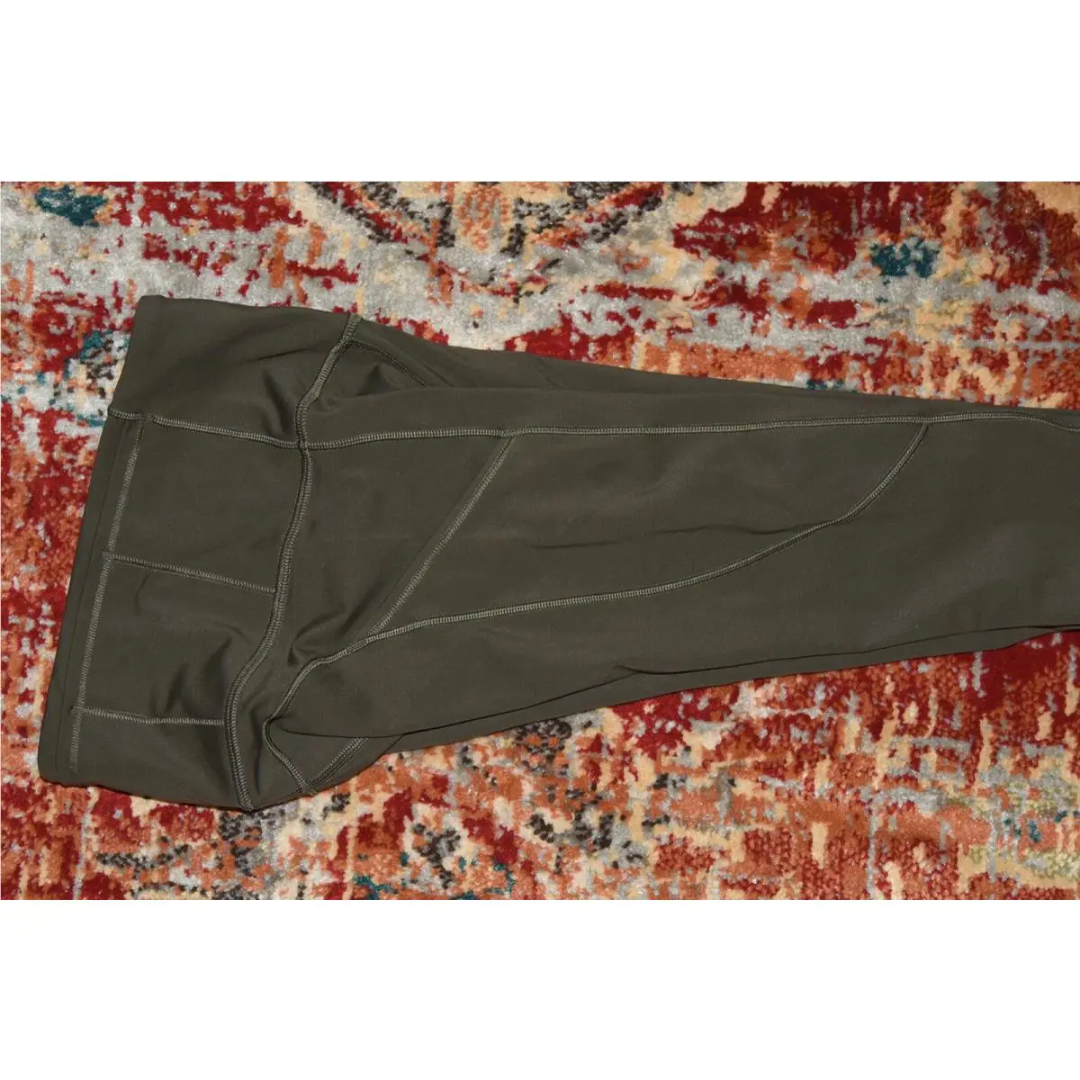 Lululemon clothing - Green 4