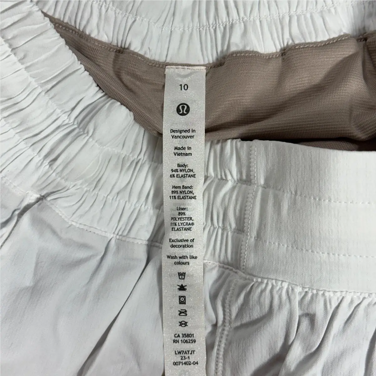 Lululemon clothing - Hotty Hot - Hotty Hot - White 7