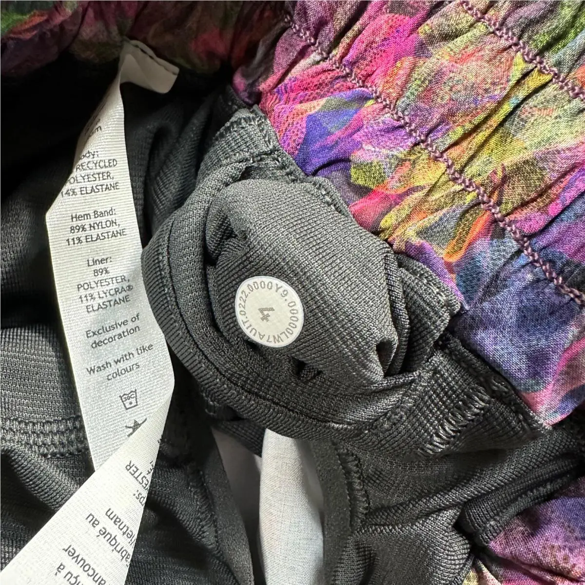 Lululemon clothing - Hotty Hot - Hotty Hot - Multicolor 4