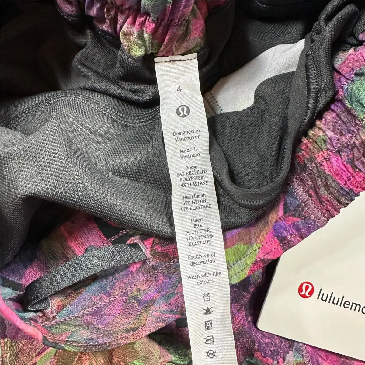 Lululemon clothing - Hotty Hot - Hotty Hot - Multicolor 3