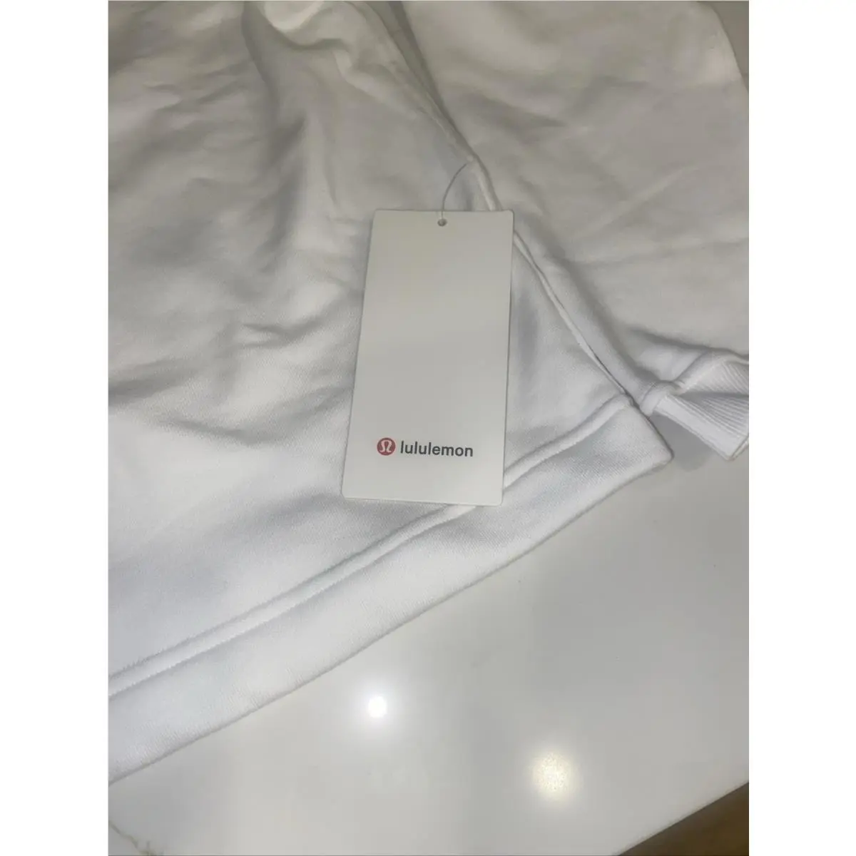 Lululemon clothing - White 3