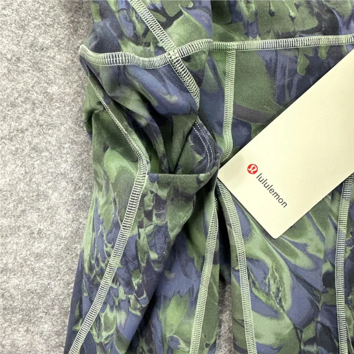 Lululemon clothing - Multicolor 5