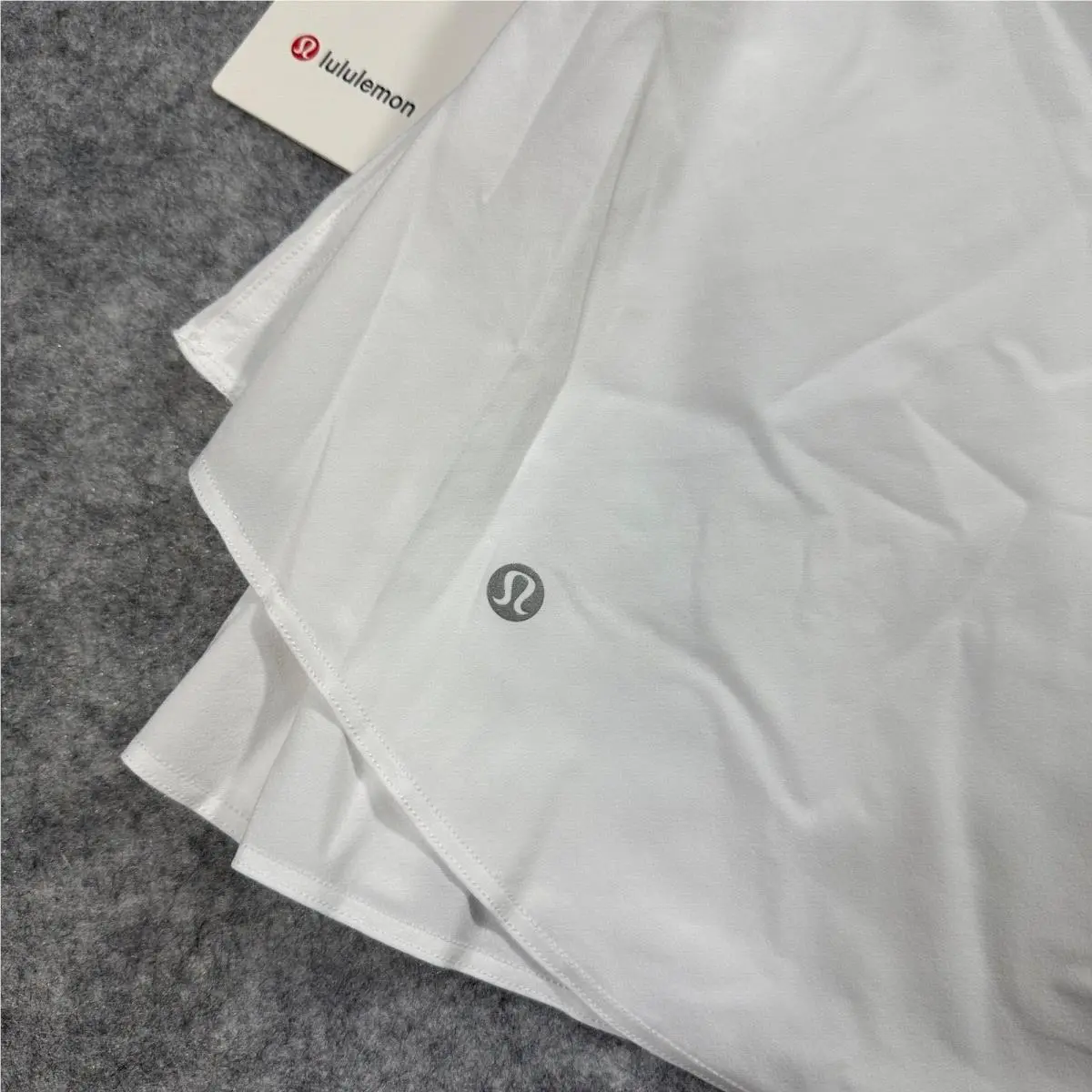 Lululemon clothing - White 3