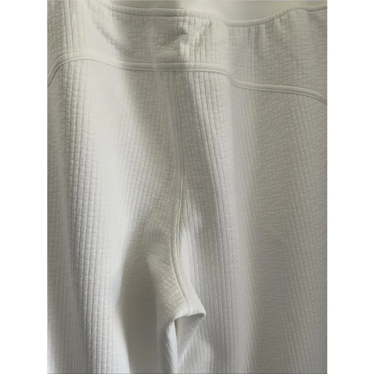 Lululemon clothing - White 6