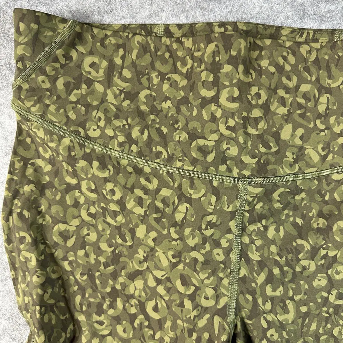 Lululemon clothing - Green 0