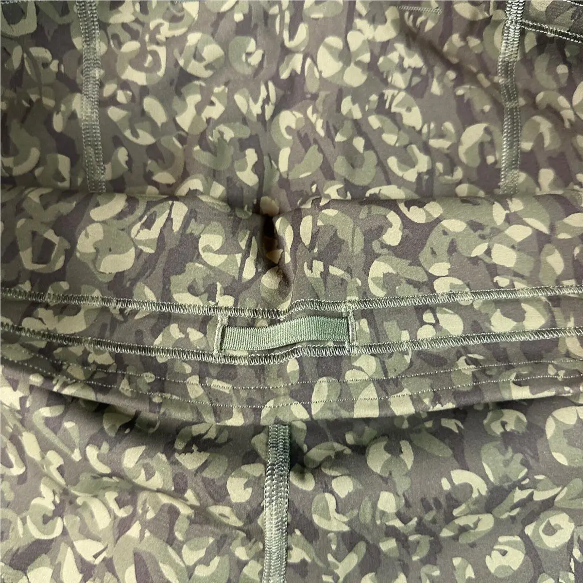 Lululemon clothing - Green 2