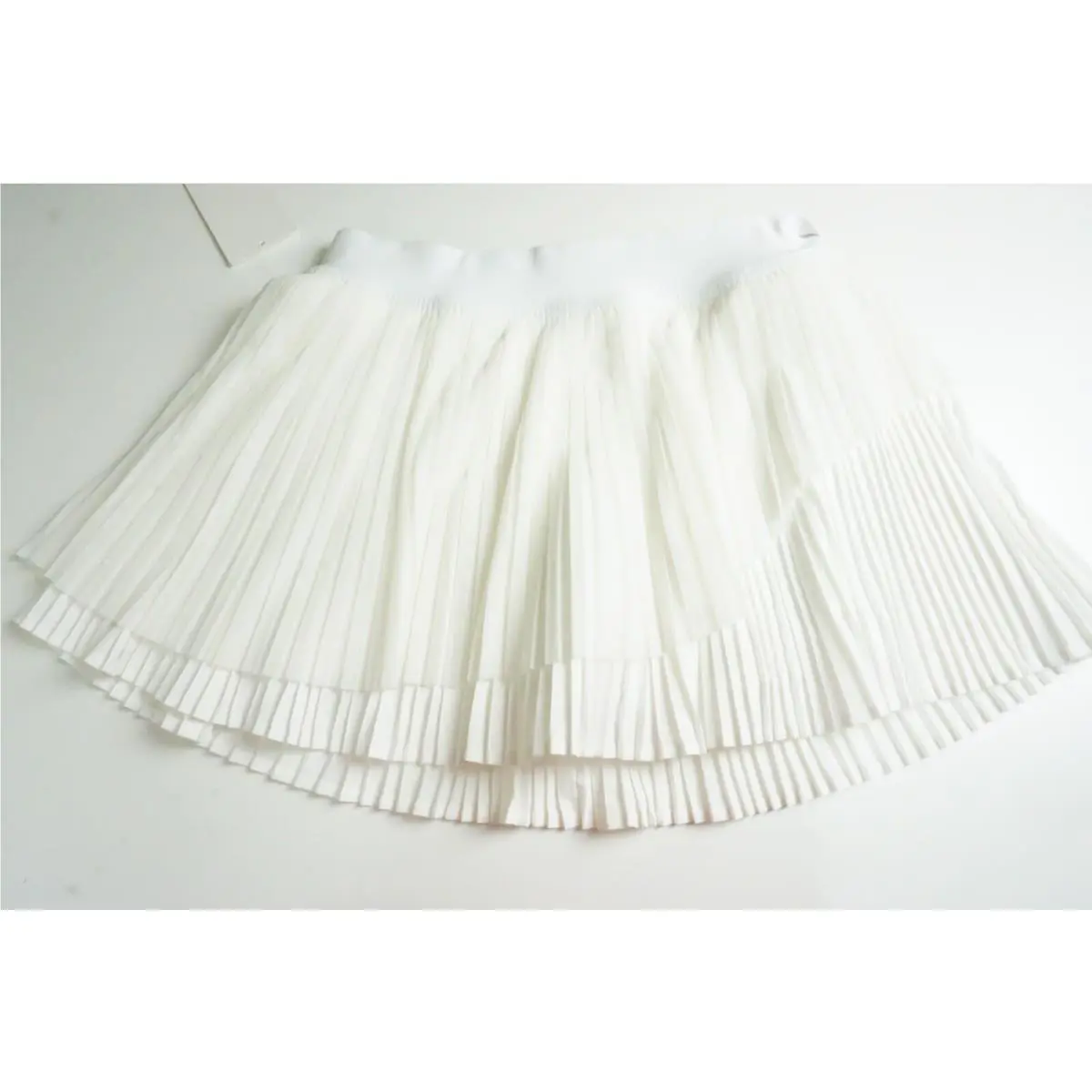 Lululemon clothing - White 3