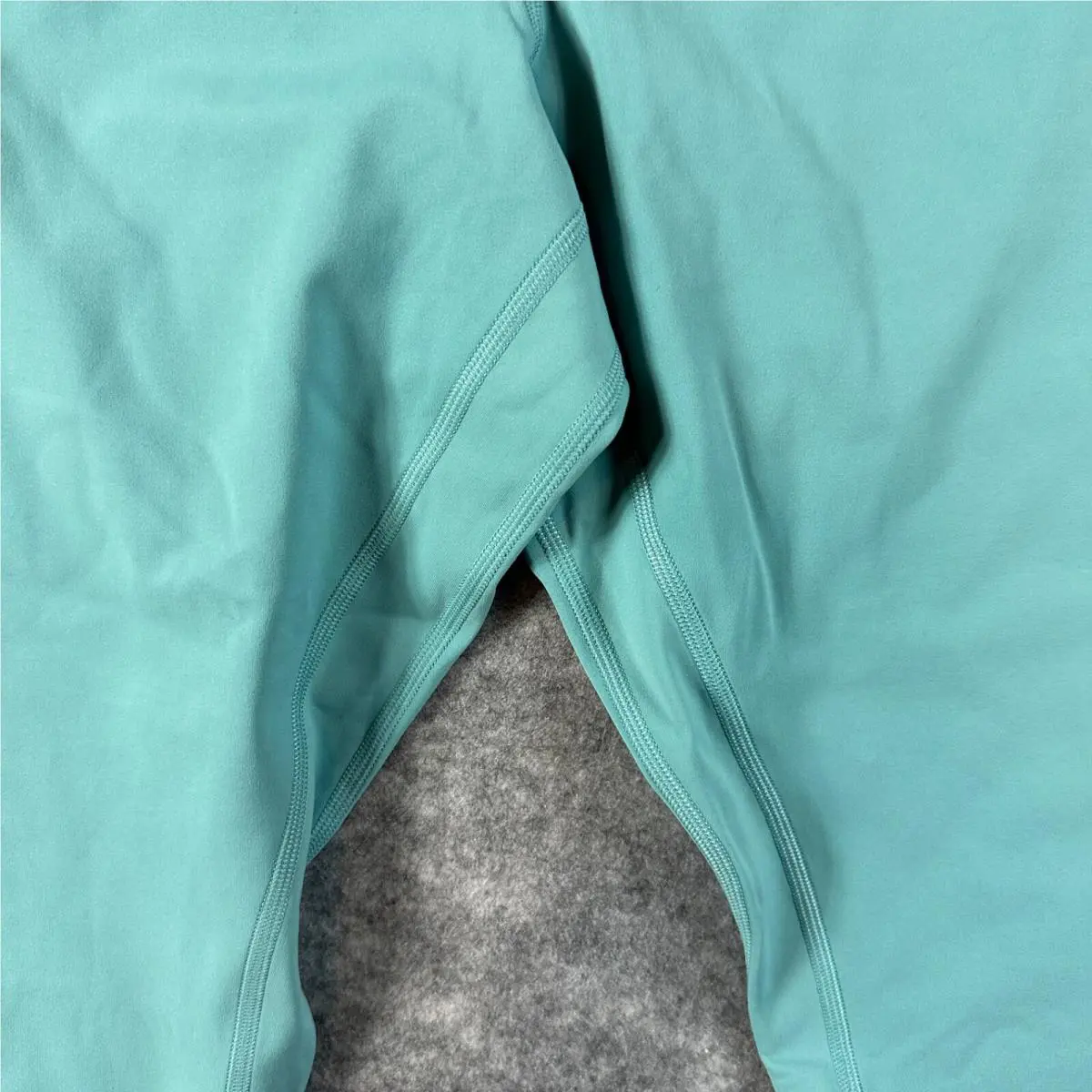 Lululemon clothing - Blue 2