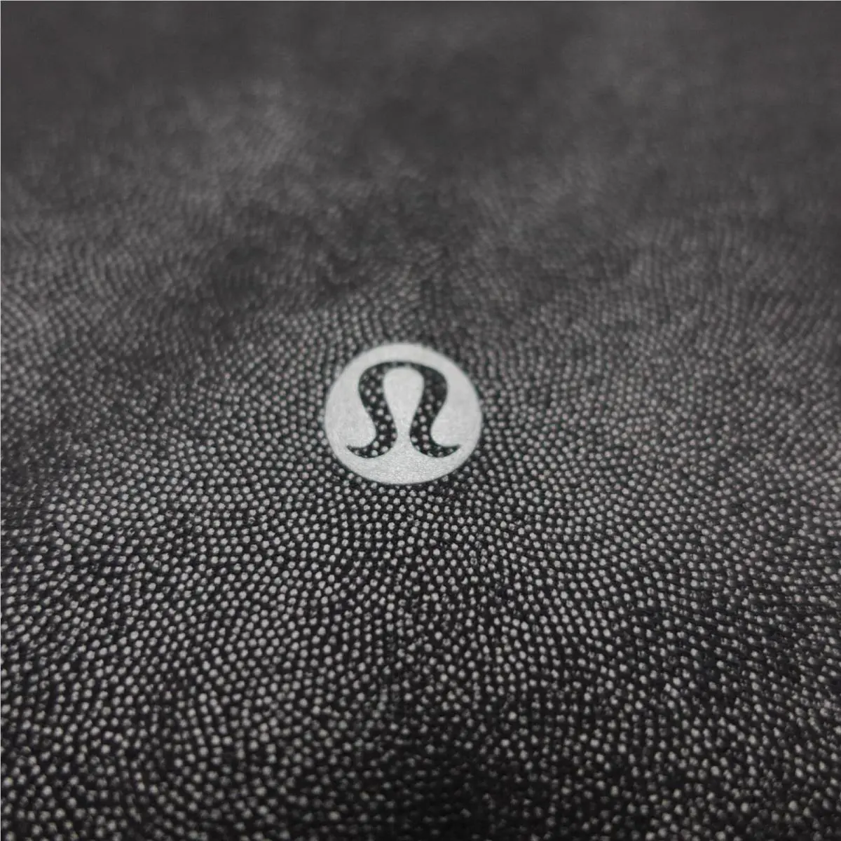 Lululemon clothing - Black 2