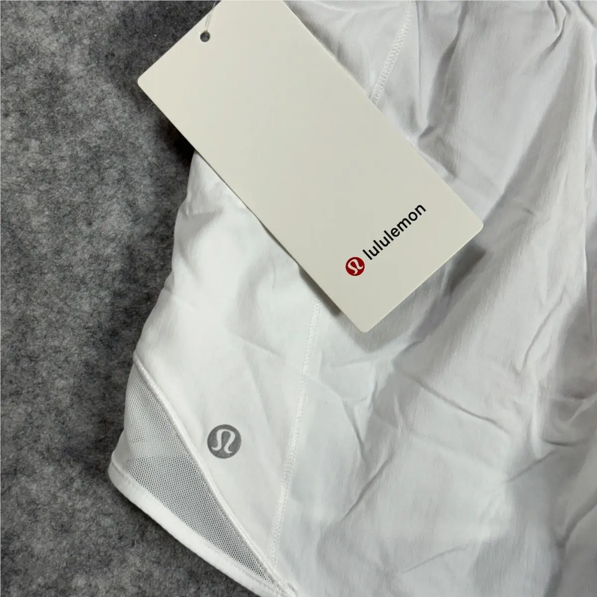 Lululemon clothing - White 5