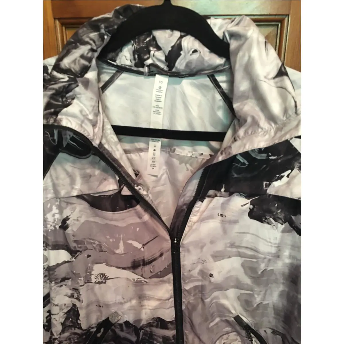 Lululemon clothing - Multicolor 3