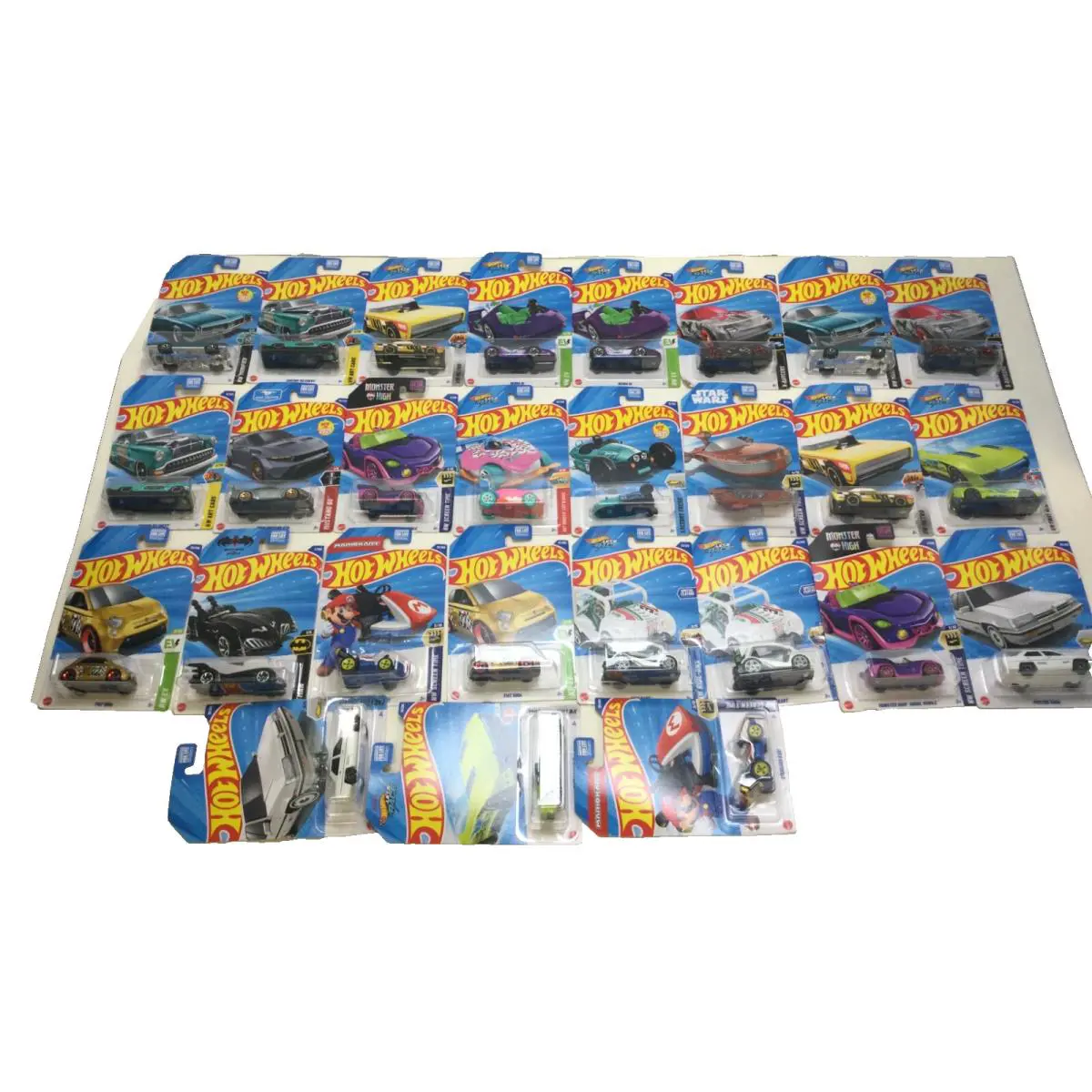 Hot Wheels Assorted Lot 27 Total Cars 1:64 Scale