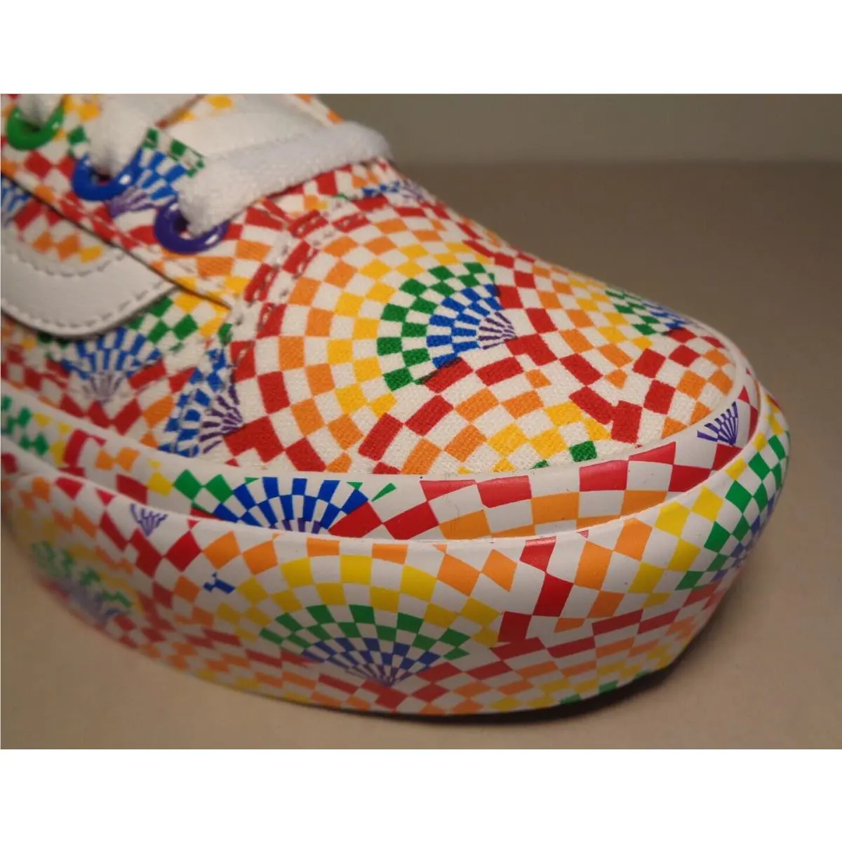 Vans shoes - Multicolor (UPC: 194902657018) 2