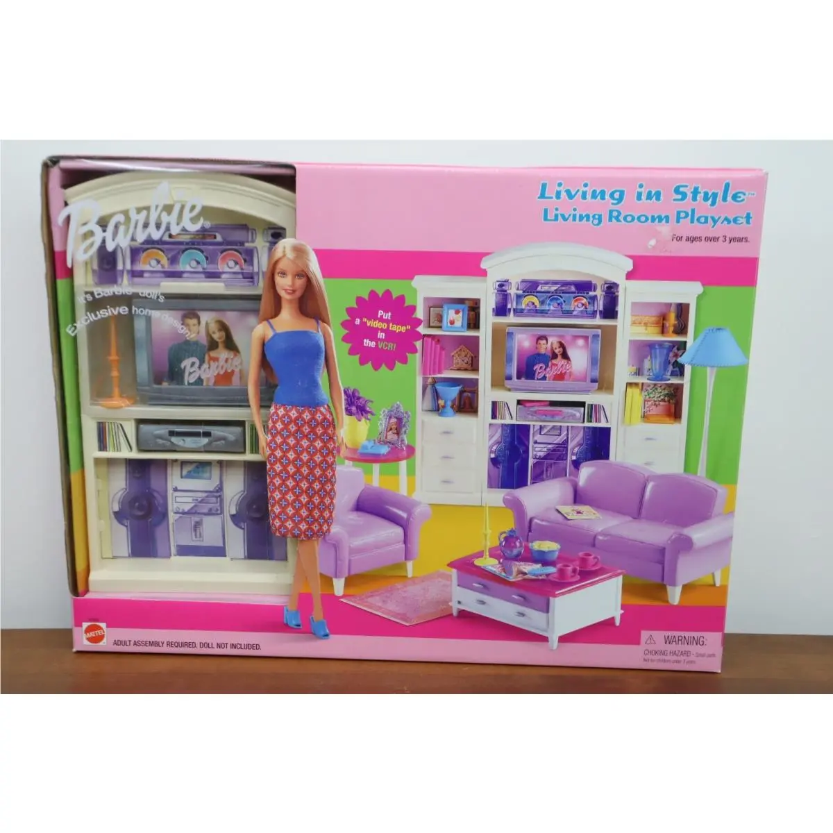 2002 Mattel Barbie Doll Living in Style Living Room 67553