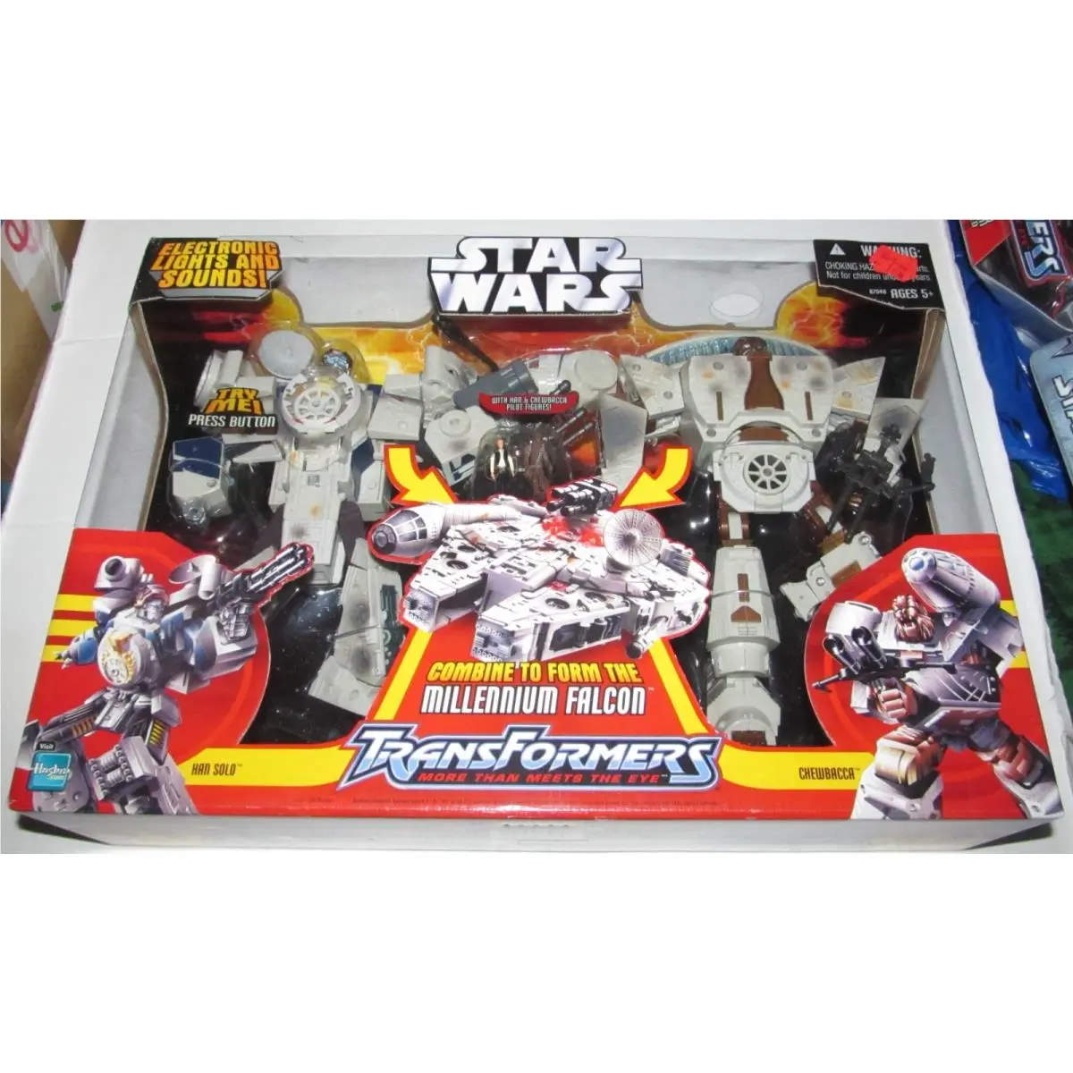 Star Wars Transformers Millennium Falcon 2006 Retired