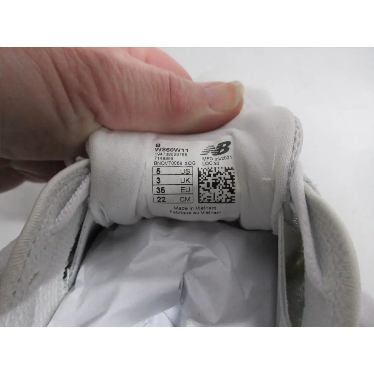 New Balance shoes - New Balance 860 - W860W11 - Ivory 5