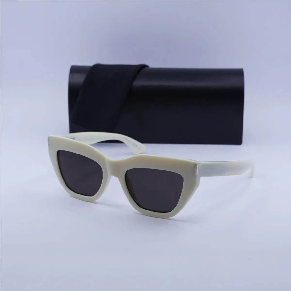 Saint Laurent SL759 004 Shiny Ivory/black 53-20-145 Sunglasses